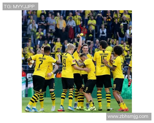 曼彻斯特城迎战多特蒙德双方争夺欧洲赛场荣耀之战