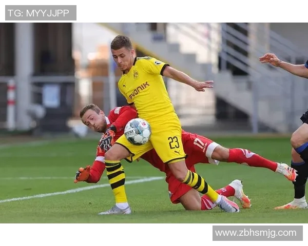 海牙主场迎战多德勒支争夺联赛关键三分的激烈对决