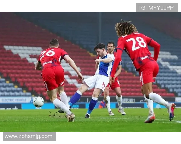 普雷斯顿与什鲁斯的精彩对决揭示英冠联赛的激烈竞争与战术博弈 普雷斯顿与什鲁斯的精彩对决揭示英冠联赛的激烈竞争与战术博弈